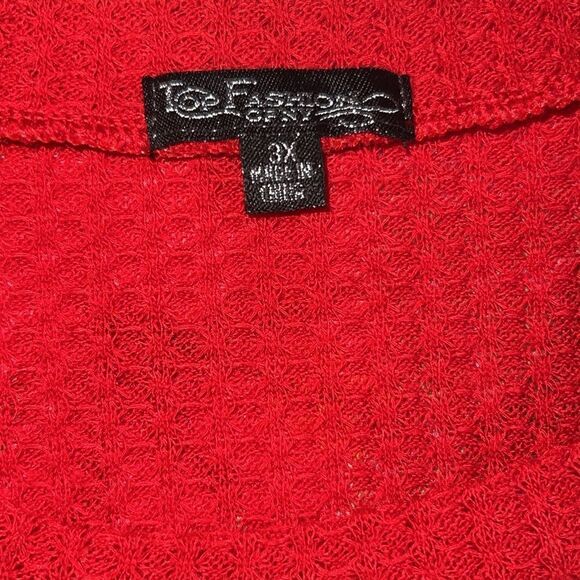 Top Fashion “ Girl Boss” longer length top - Picture 9 of 9